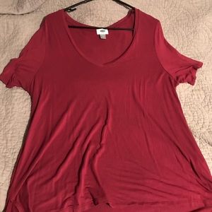 Red/maroon Old navy T-shirt
